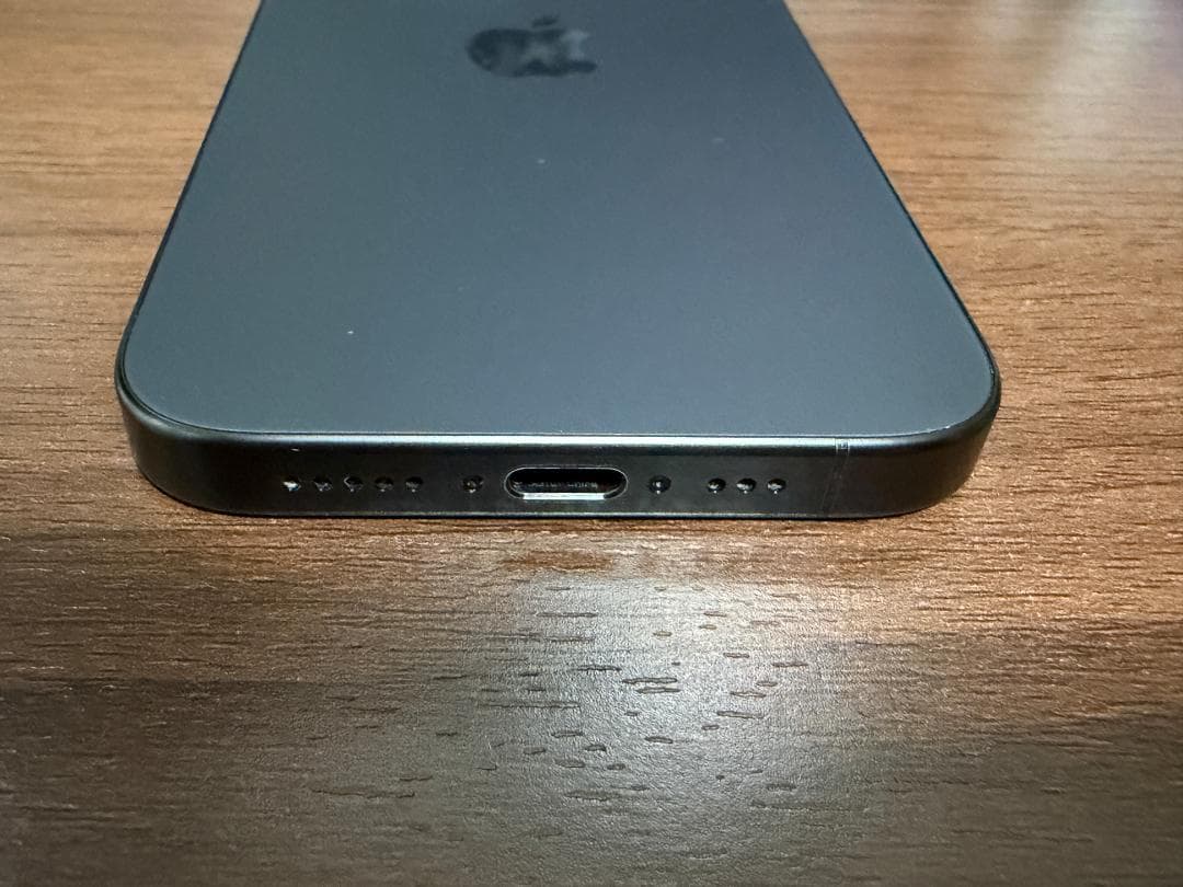 iPhone 15Pro 1TB スペースグレー 本体