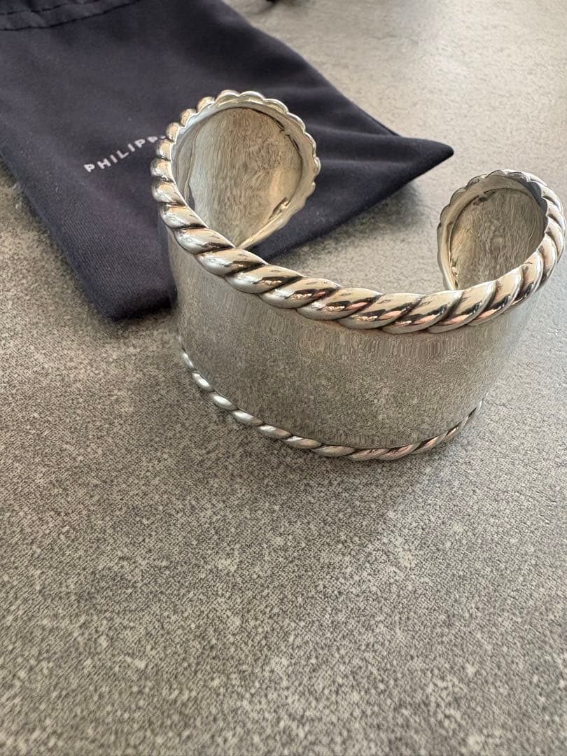 美品　希少　フィリップオーディベール　ツイストバングル 定価２２０００円