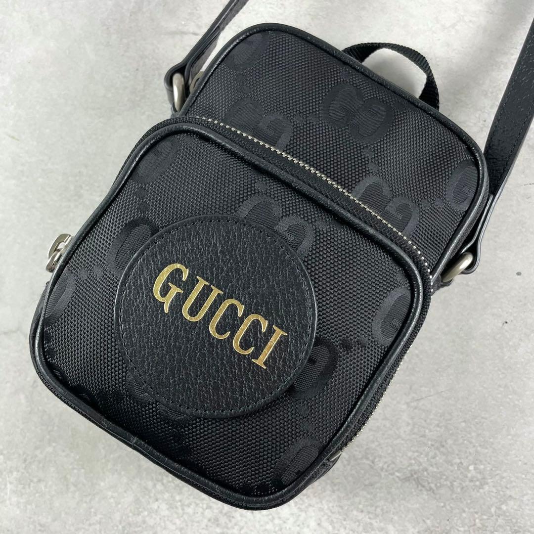 【美品】グッチ オフザグリッド ショルダーバッグ GG柄
