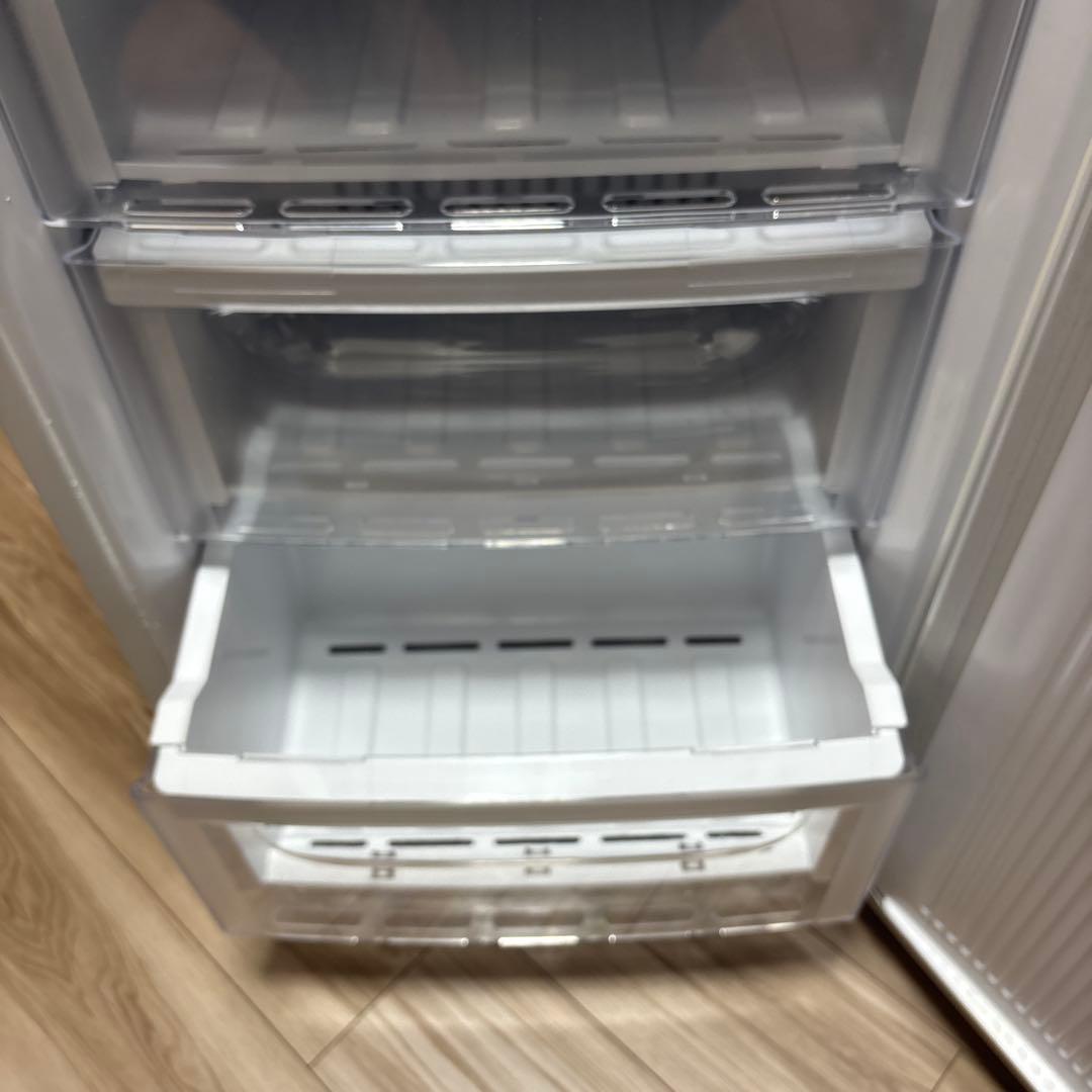 MITSUBISHI ノンフロン冷凍庫 MF-U12F-W 2021年製