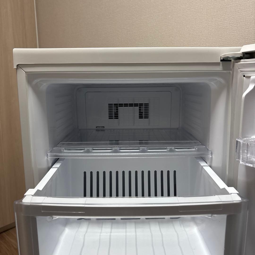 MITSUBISHI ノンフロン冷凍庫 MF-U12F-W 2021年製