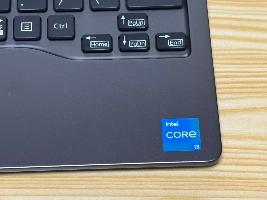 富士通 有機EL WC2/E3 i5-1135G7 SSD512GB ※訳あり