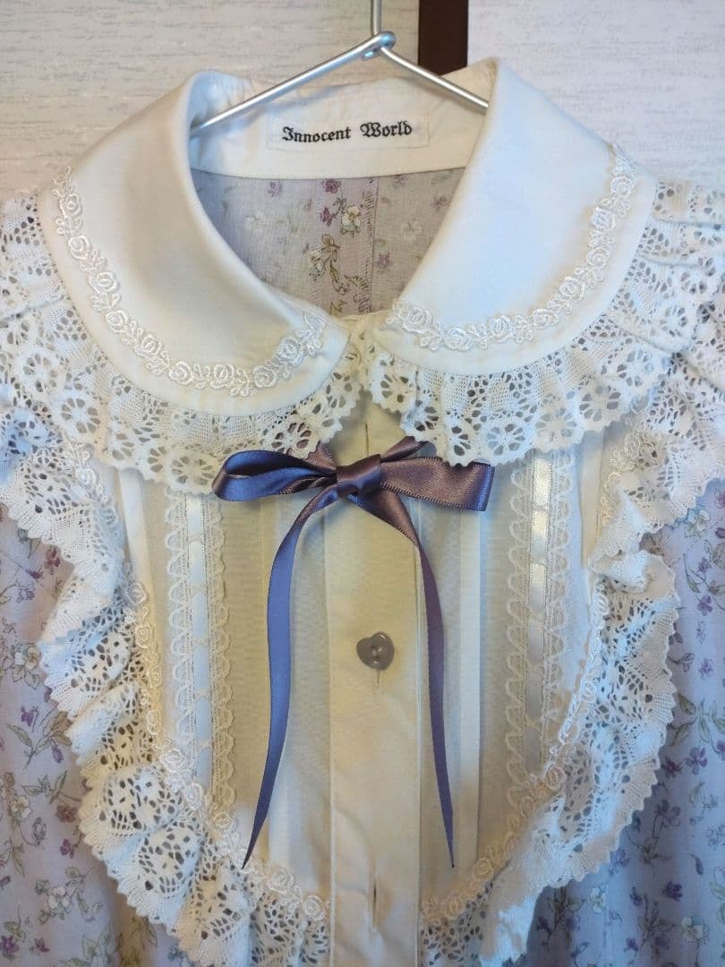 【祝日限定価格】イノセントワールド　すみれの宝石箱ドレス　生成×スミレ