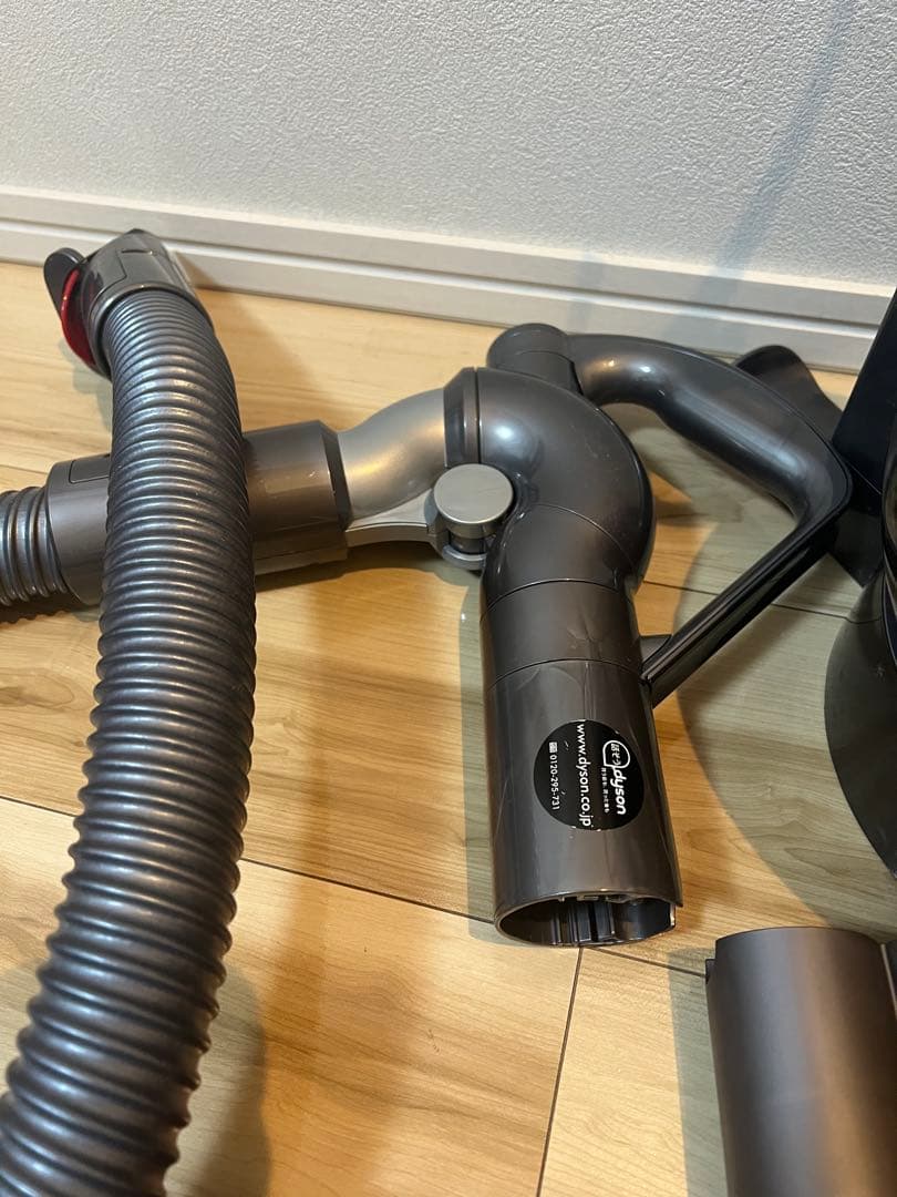 Dyson V4 Digital Absolute CY29 限定カラー