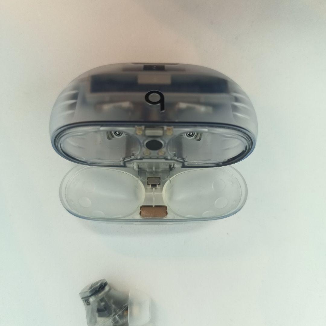 Beats ビーツ Beats Studio Buds+ 　人気カラー　クリア