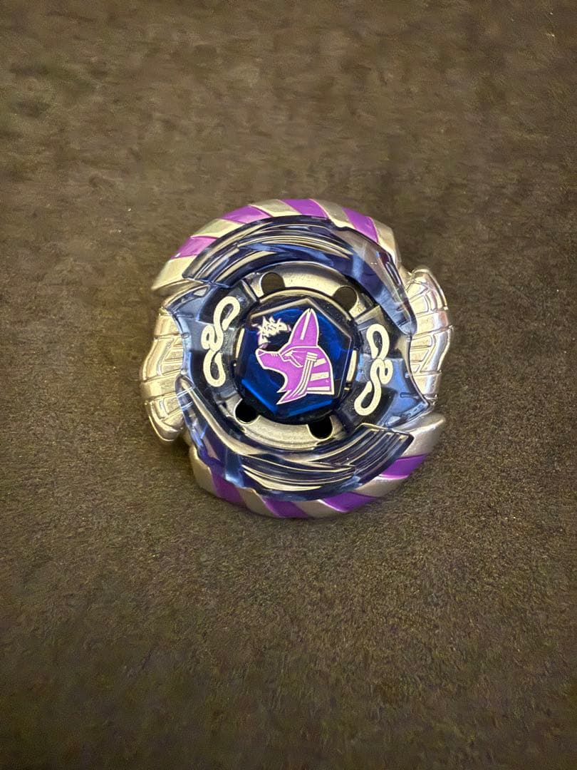 激レアベイ　メタルファイトベイブレード　マーキュリーアヌビウス 85XFシルバー