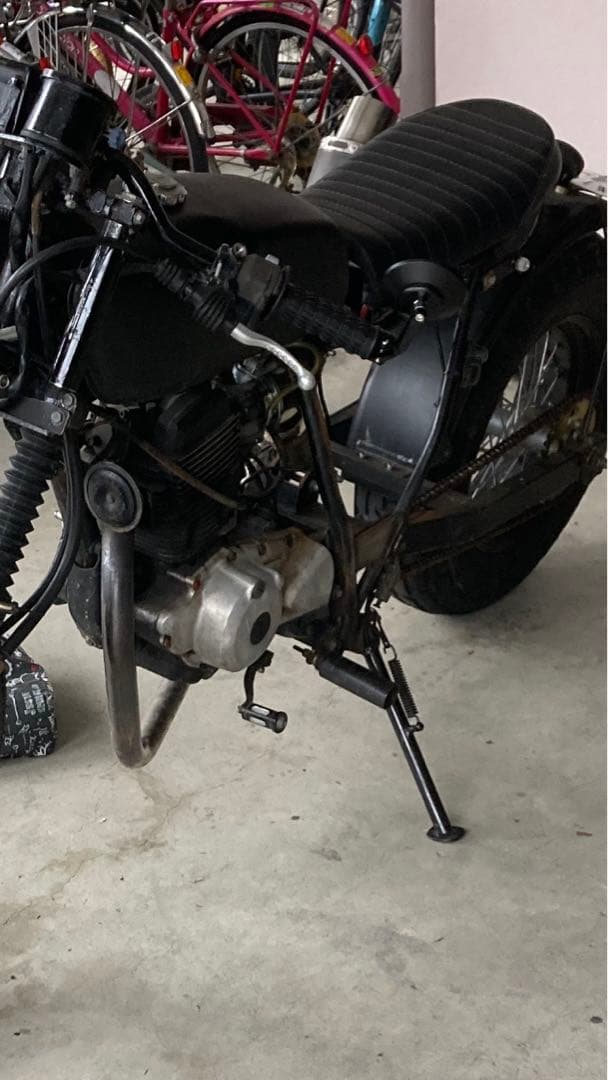 TW225 カフェレーサータンク　シート