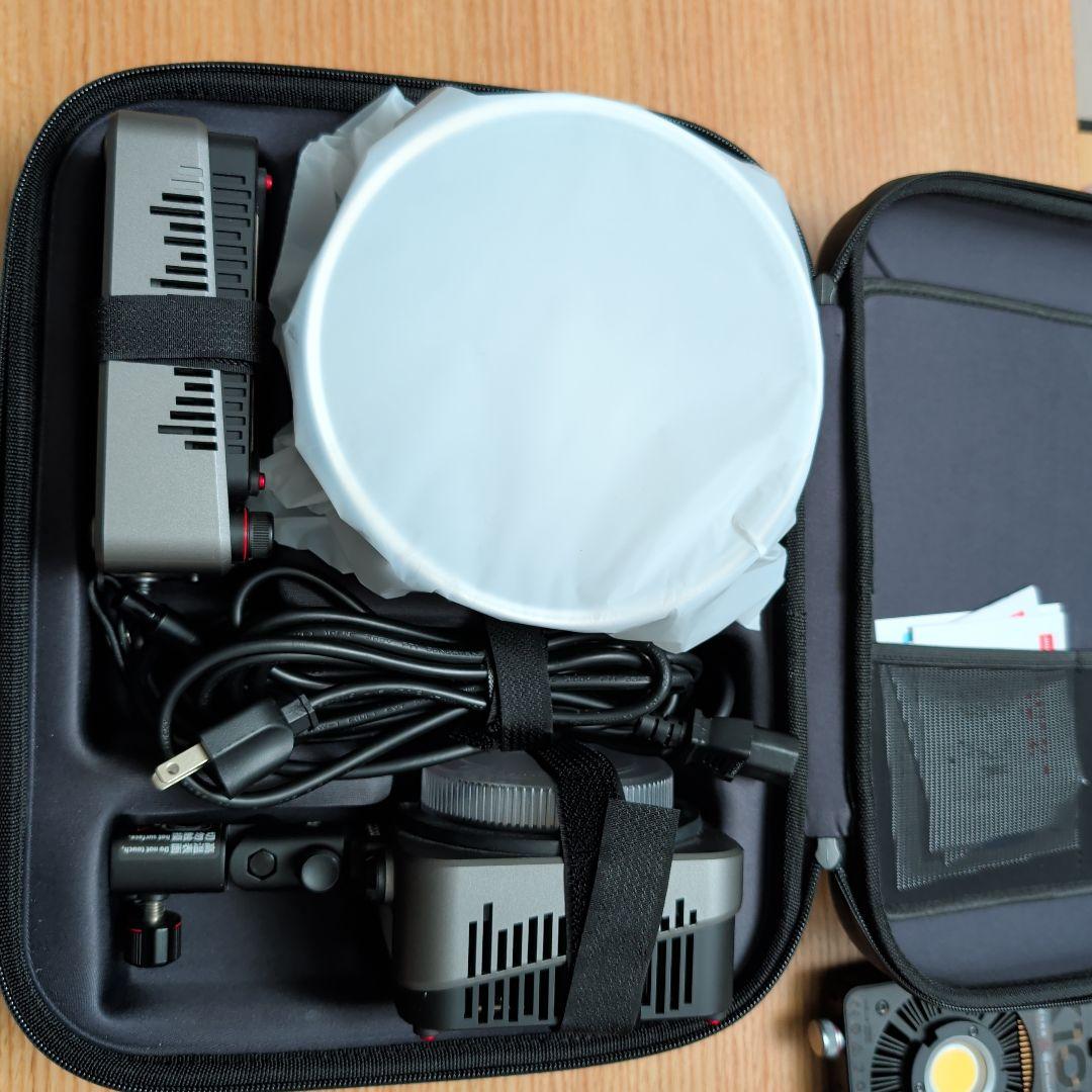 極美品 ZHIYUN G200 200W LEDライト 付属品完備