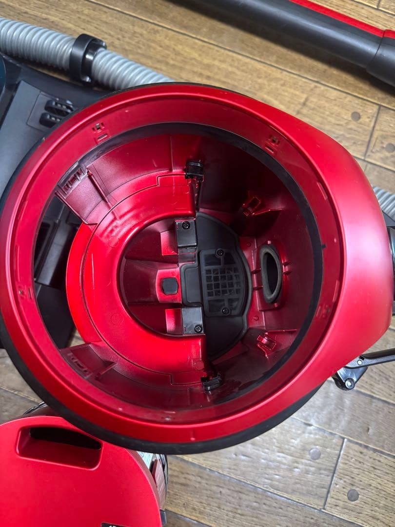 TOSHIBA VC-NXS1R レッドキャニスター掃除機