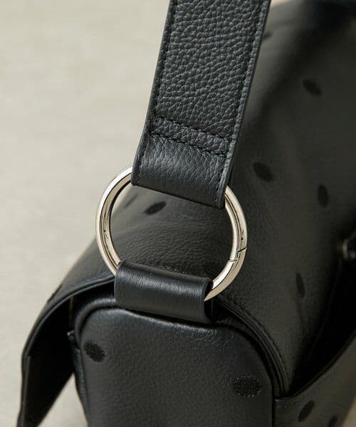 【新品】ビアズリー　BEARDSLEY　NEWボディバッグ　ブラック