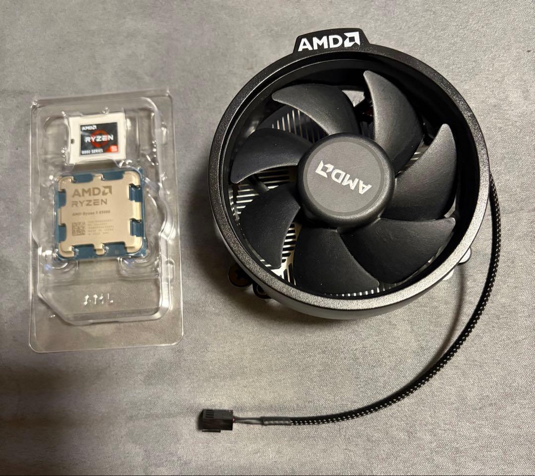 CPU AMD Ryzen 5 8500G + Wraith Stealth