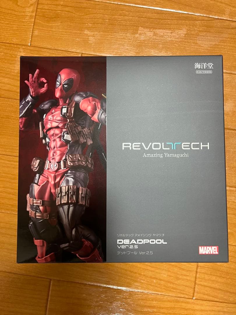 リボルテック　アメイジングヤマグチ　デッドプール Ver.2.5