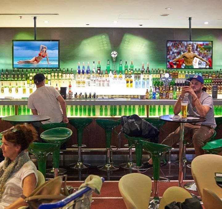 テレビ天吊り金具 テレビ天井吊り金具26-55インチ360°回転左右上下角度調節