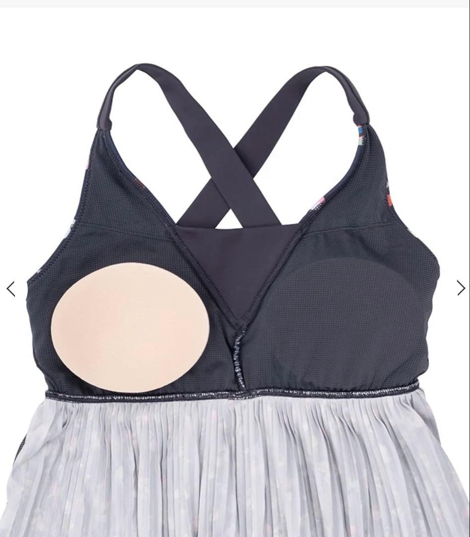 スカーラ　ローズプリントプリーツタンクトップ　Sサイズ