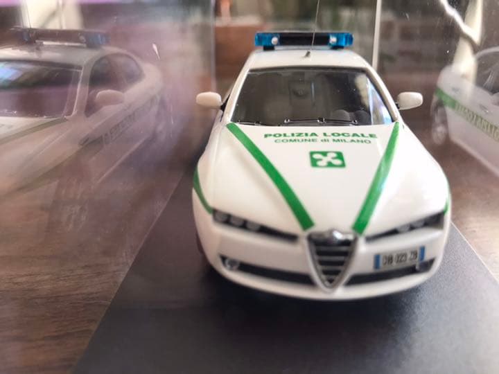 アルファロメオ159 ローカルポリスカー　希少　クオリティが違います！