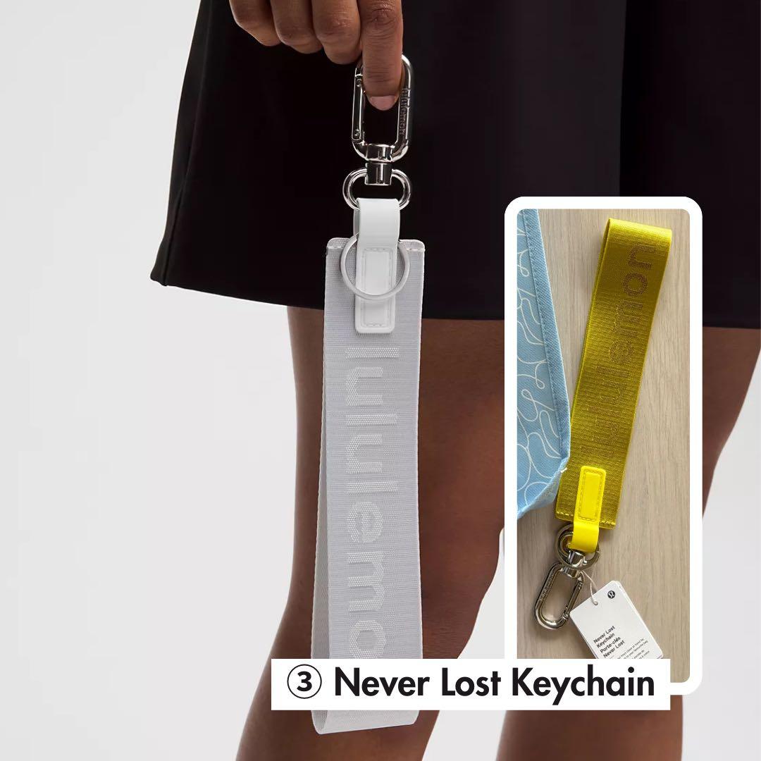 Lululemon３点セット レディースTシャツ／キーチェーン／靴下