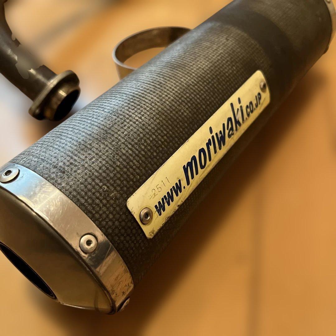 Moriwaki カーボンマフラー